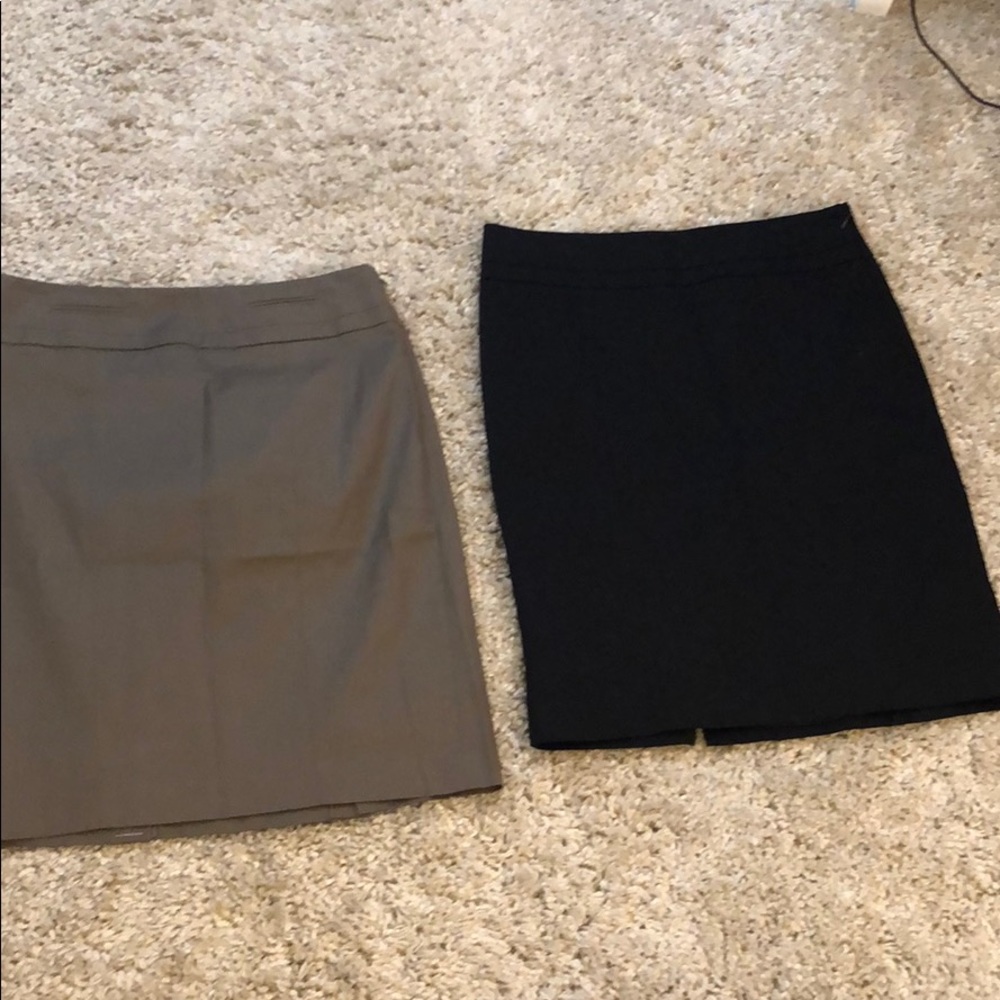 LOFT bundle size 6 skirts one NEW & the other EUC